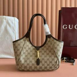Picture of Gucci Handbags _SKUfw224915393fw
